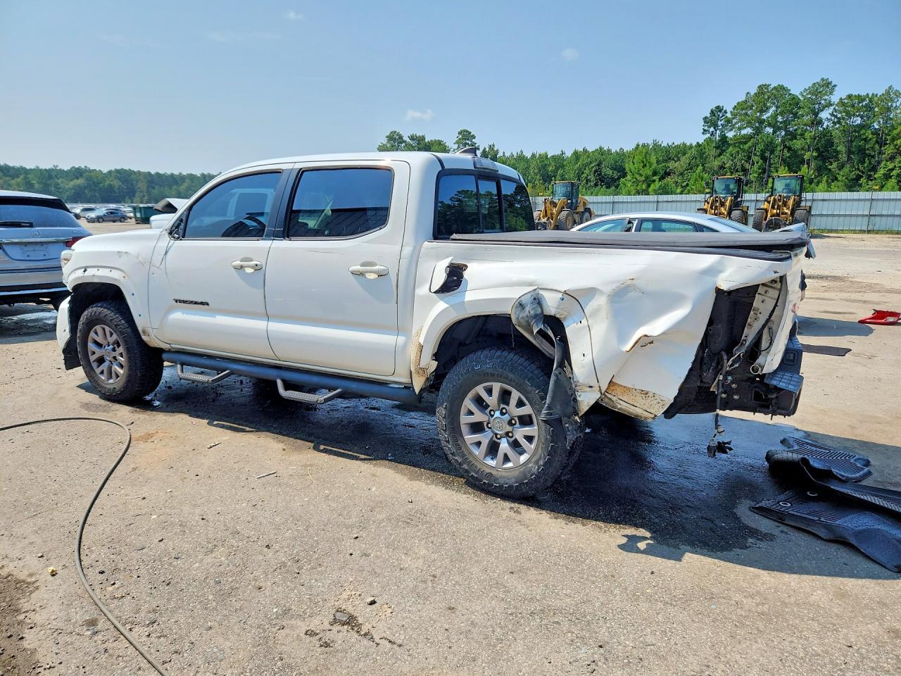 2017 Toyota Tacoma Sr5 V6 - Фото 2