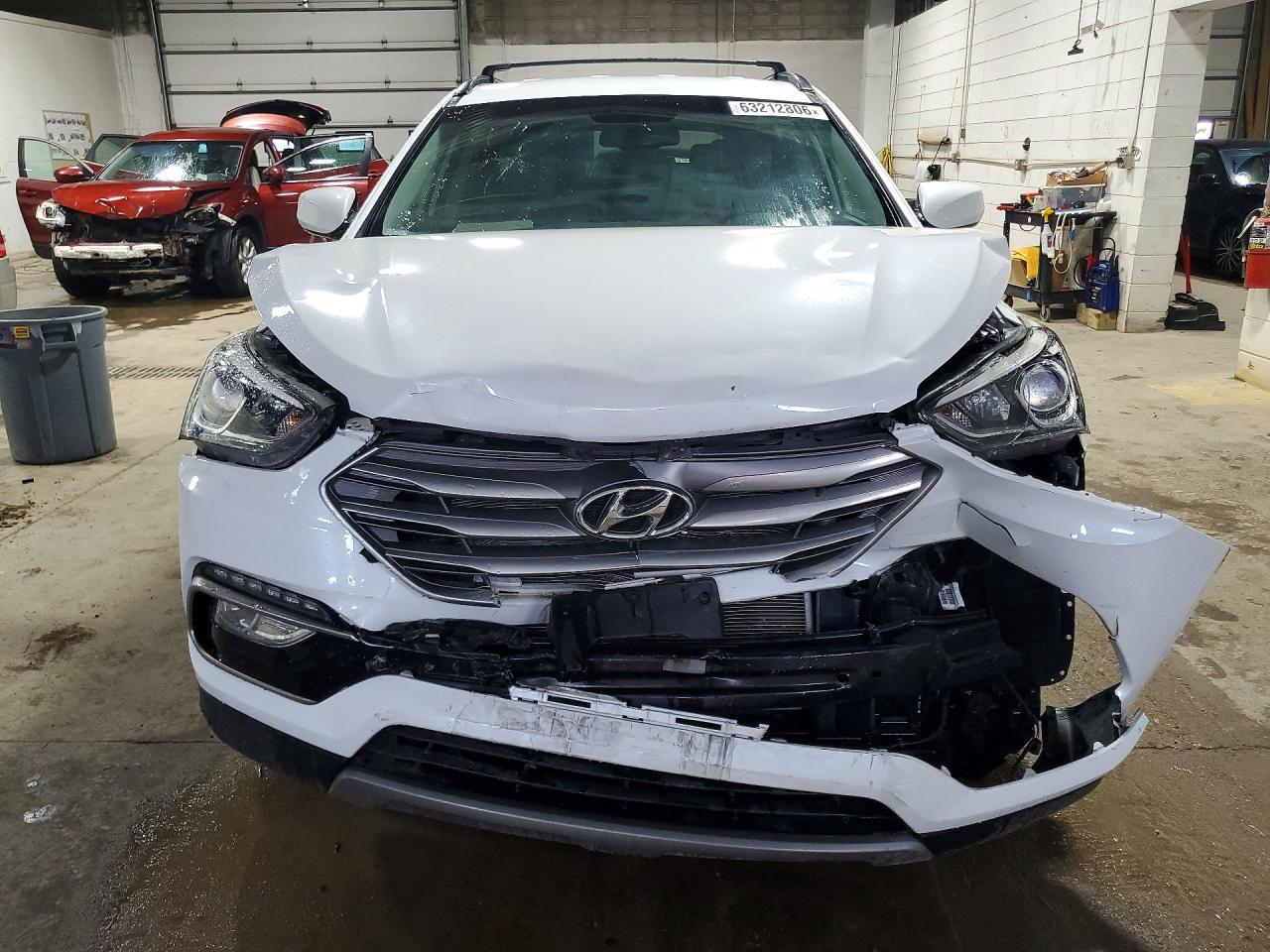 2017 Hyundai Santa Fe Sport 2.4L - Image 5