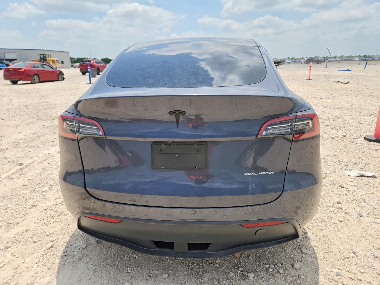 2021 Tesla Model Y - Image 6