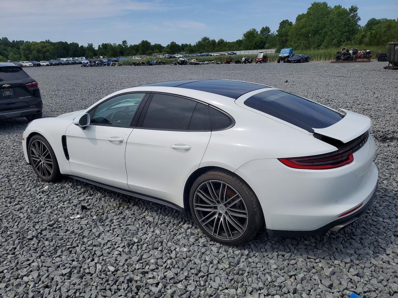 2018 Porsche Panamera 4 - Image 2