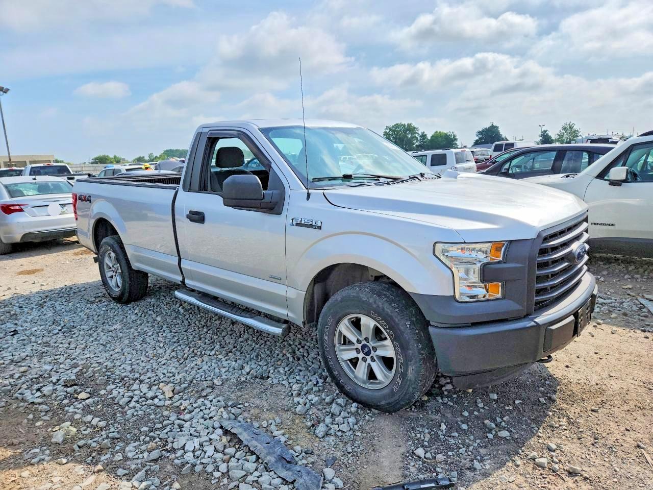 2016 Ford F150 - Image 4