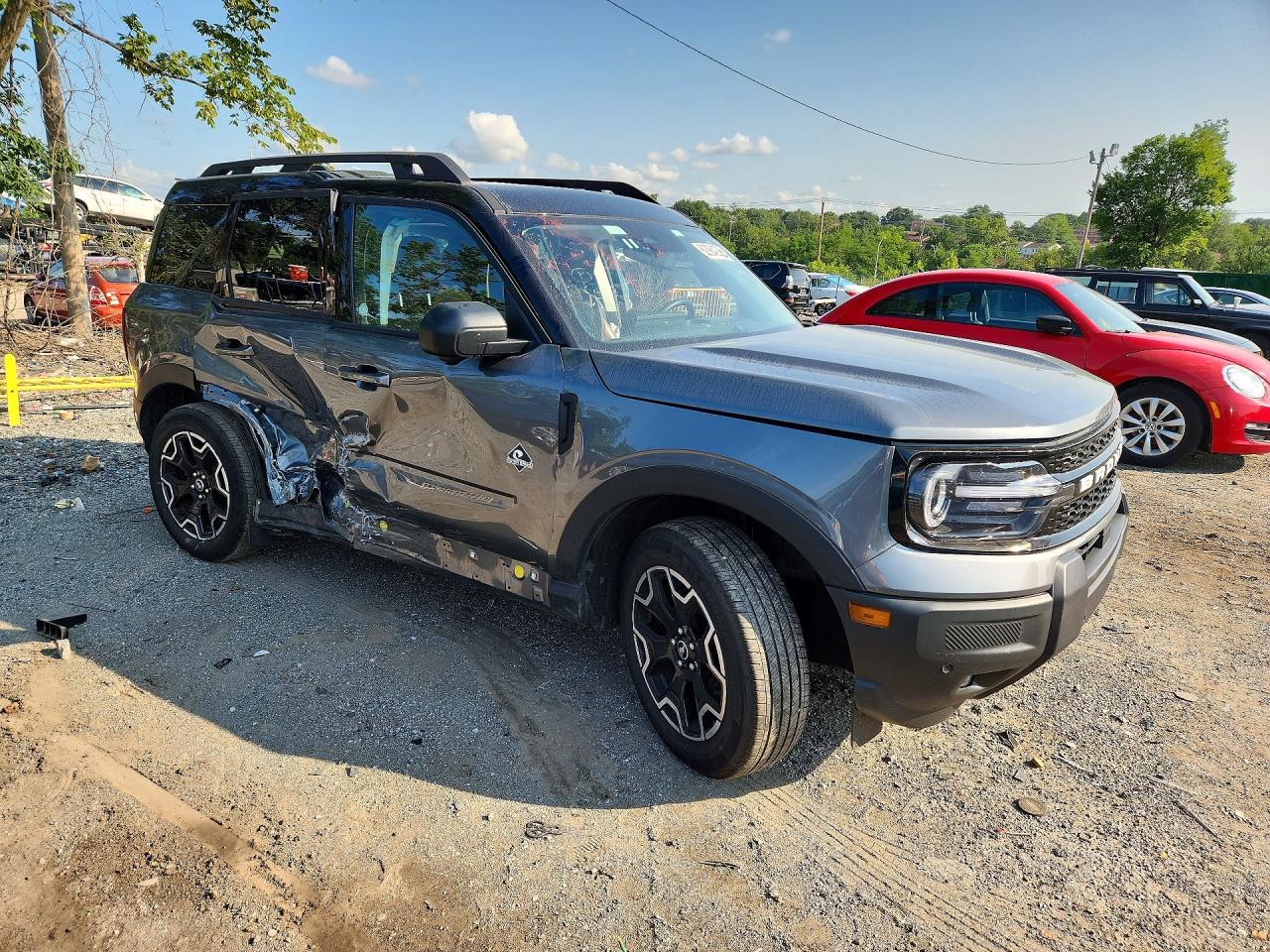 2025 Ford Bronco Sport Outer Banks - Image 4