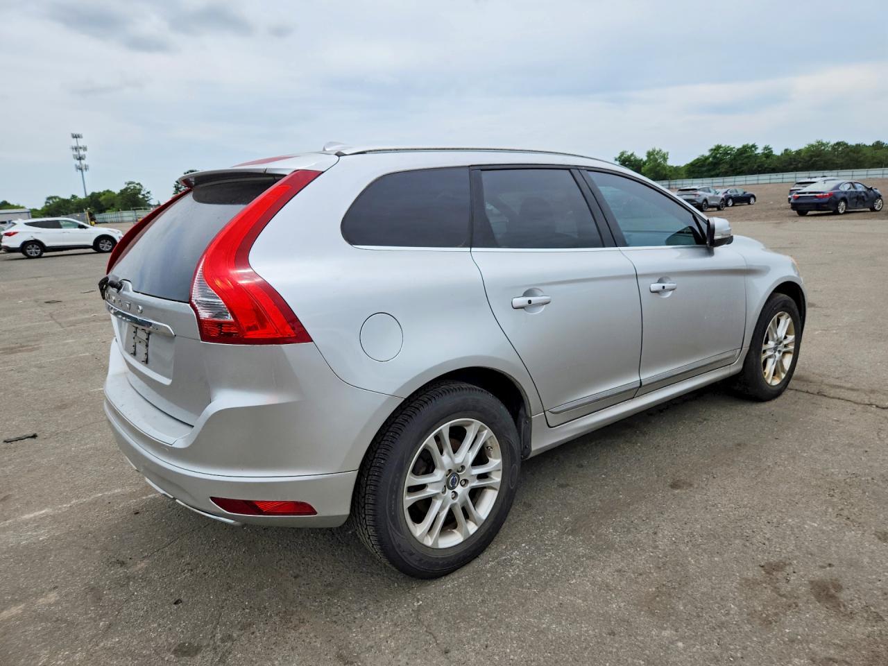 2014 Volvo Xc60 3.2 - Image 3