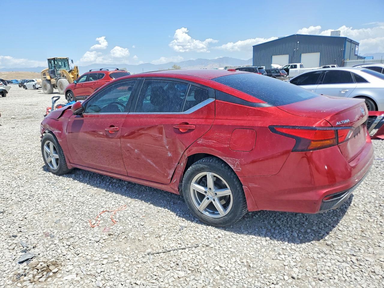 2019 Nissan Altima Sr - Image 2