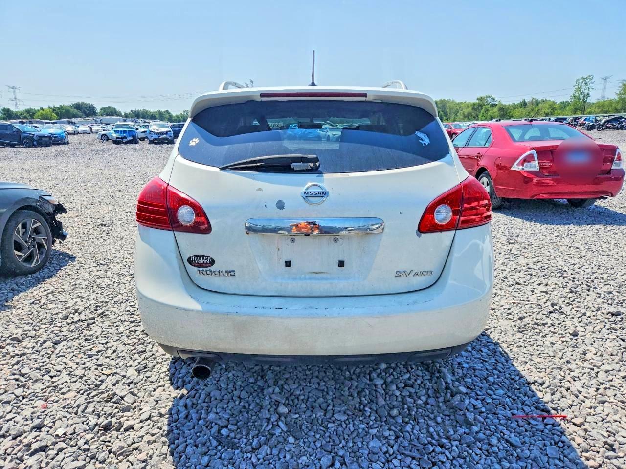 2013 Nissan Rogue S - Фото 6