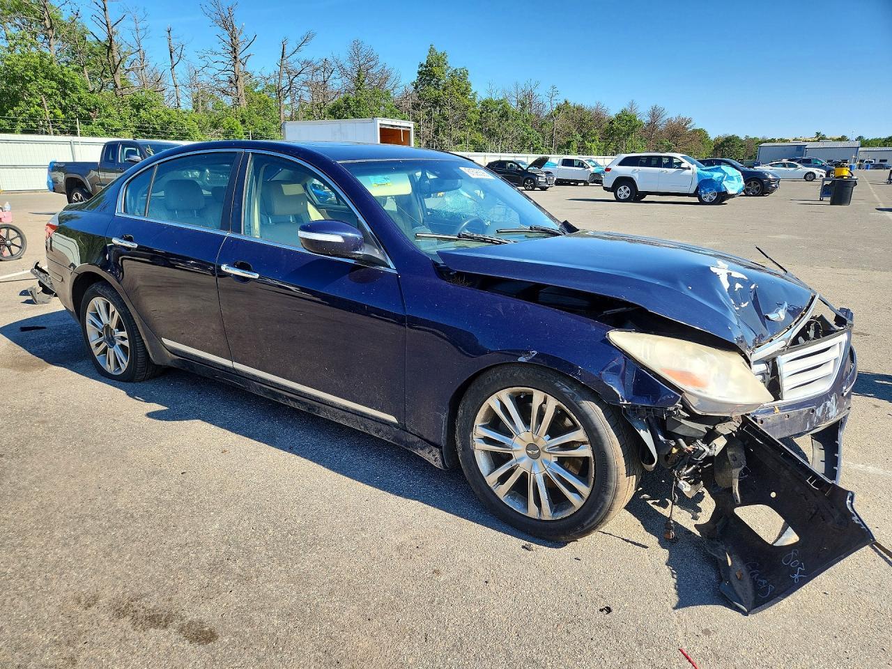2010 Hyundai Genesis 4.6L - Image 4