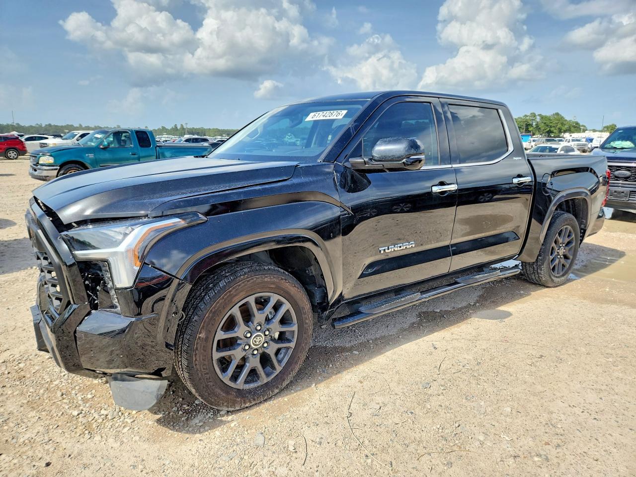 2022 Toyota Tundra Crewmax Limited