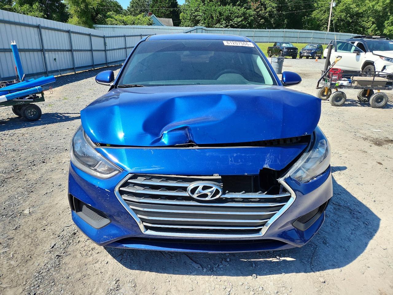 2022 Hyundai Accent Se - Фото 5