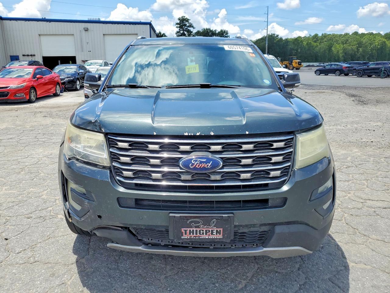 2016 Ford Explorer Xlt - Фото 5