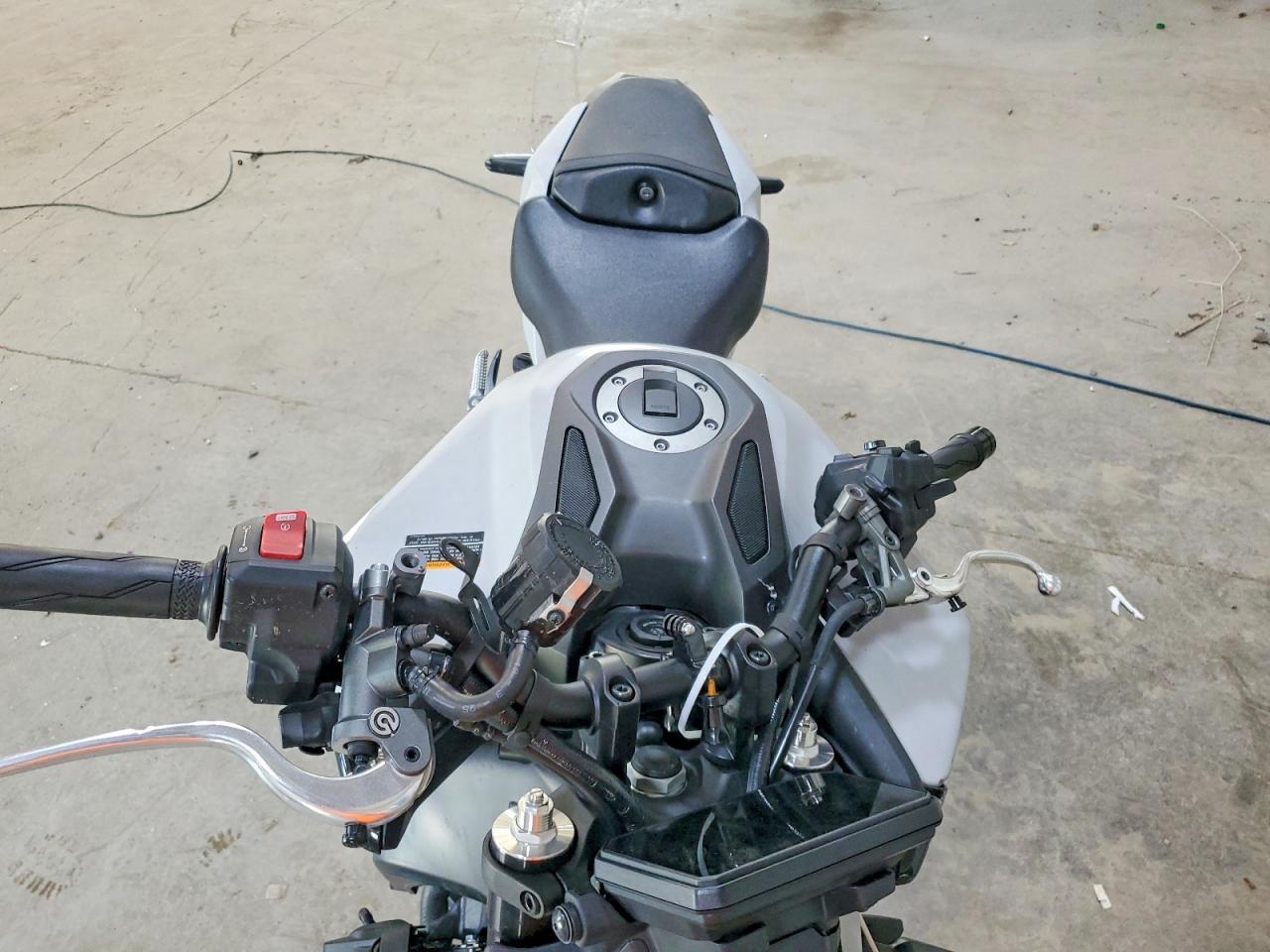 2025 Yamaha Mt09 Sp - Image 5
