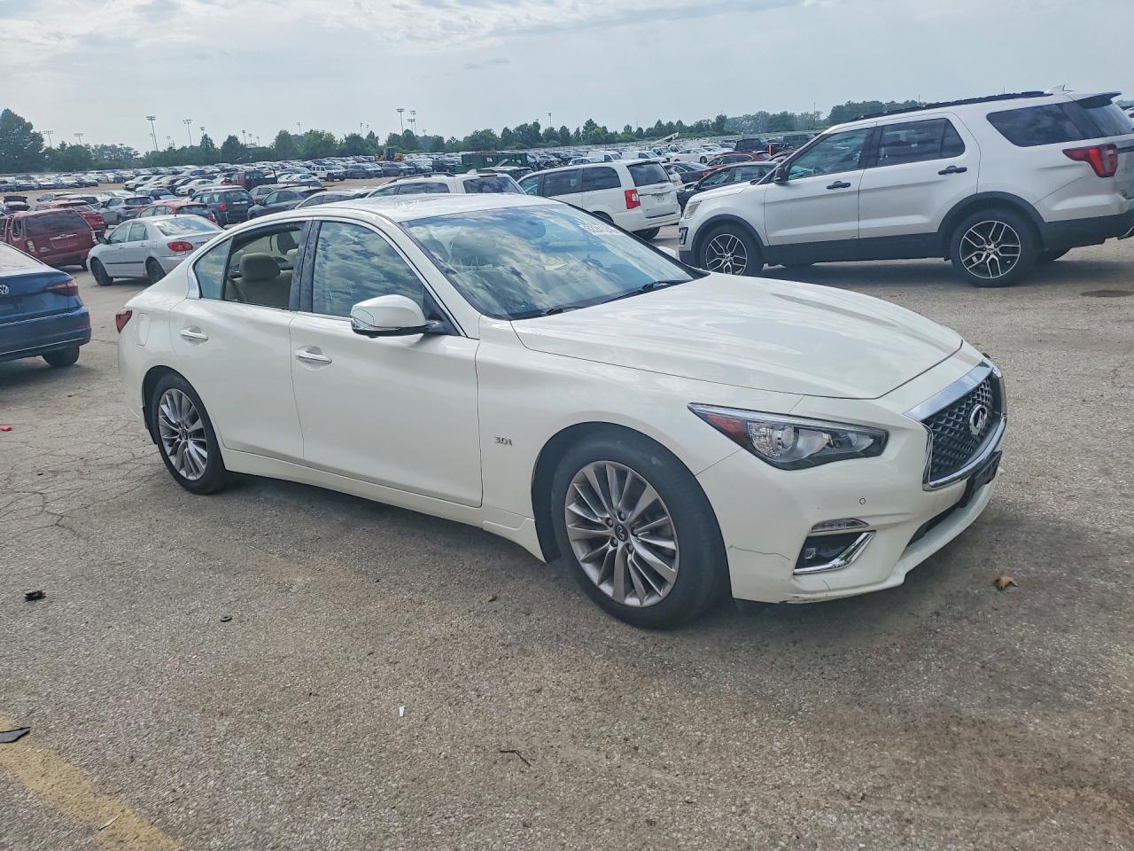2019 Infiniti Q50 3.0T Luxe - Image 4