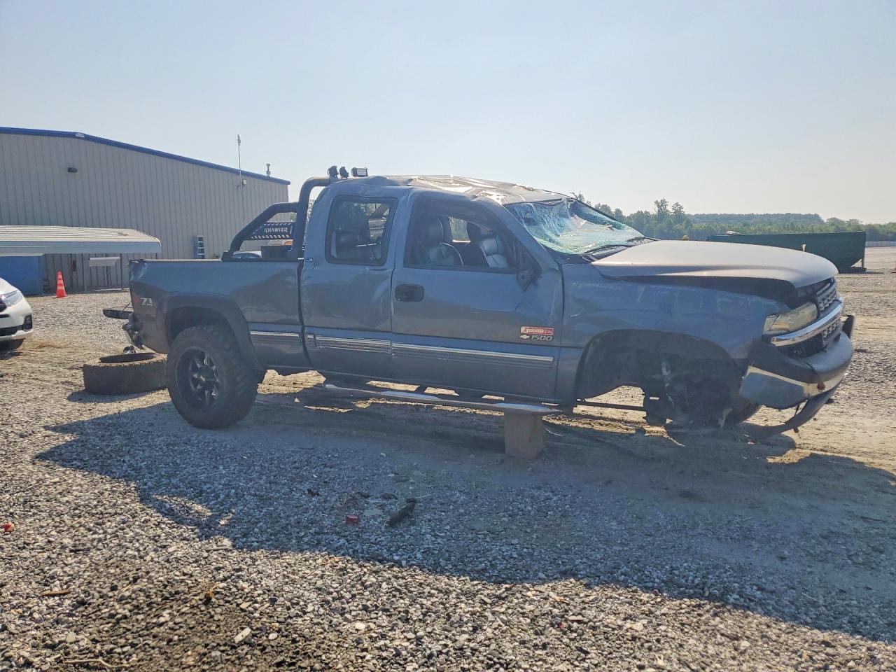2002 Chevrolet Silverado K1500 - Image 4