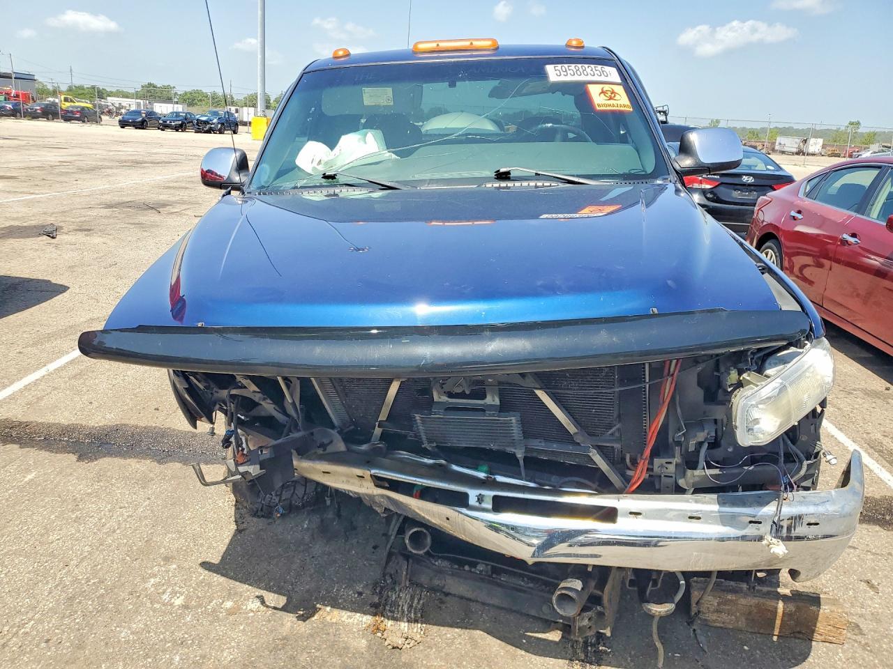 2002 Chevrolet Silverado K2500 Heavy Duty - Фото 5