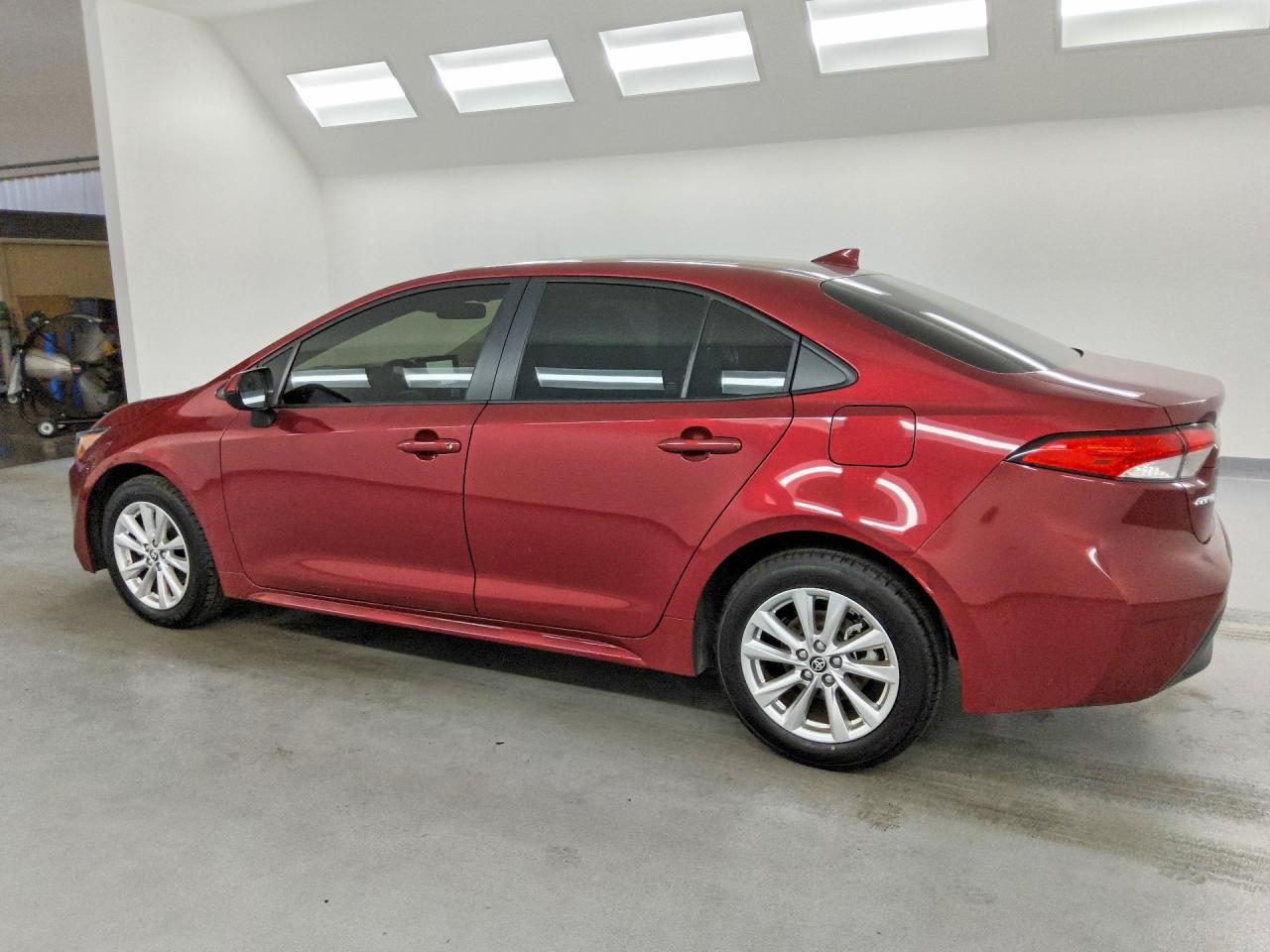 2026 Toyota Corolla Le - Фото 2