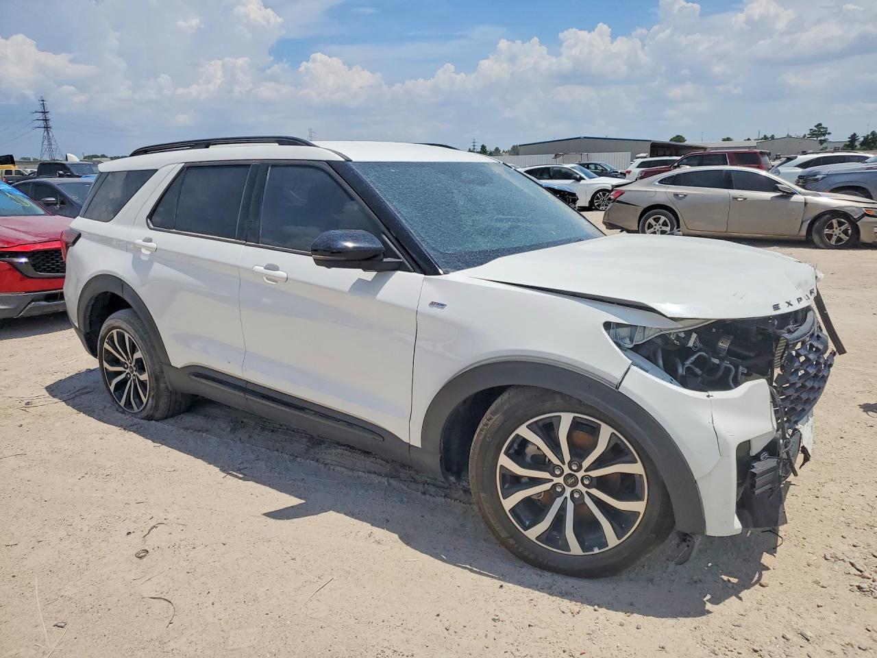 2025 Ford Explorer St-Line - Фото 4