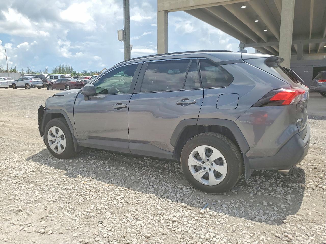 2019 Toyota Rav4 Le - Фото 2