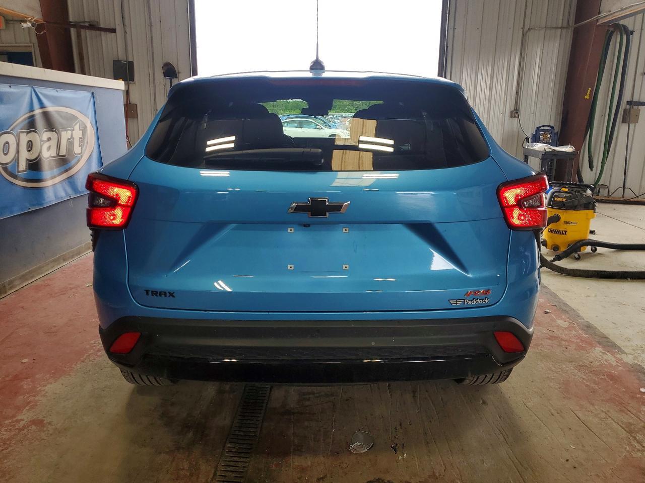 2025 Chevrolet Trax 1Rs - Image 6