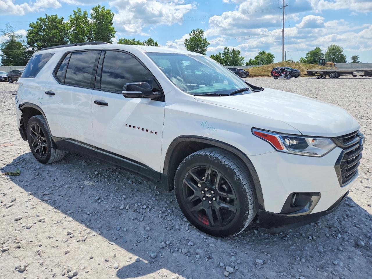 2018 Chevrolet Traverse Premier - Image 4