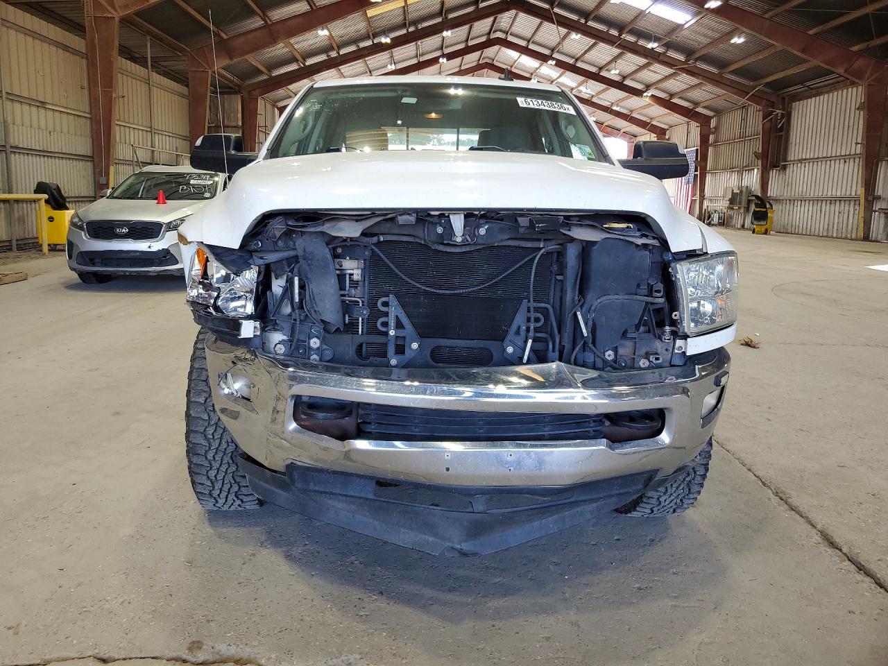 2017 Ram 2500 Slt - Image 5