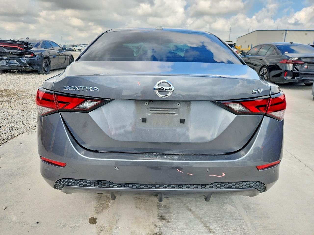 2021 Nissan Sentra Sv - Image 6