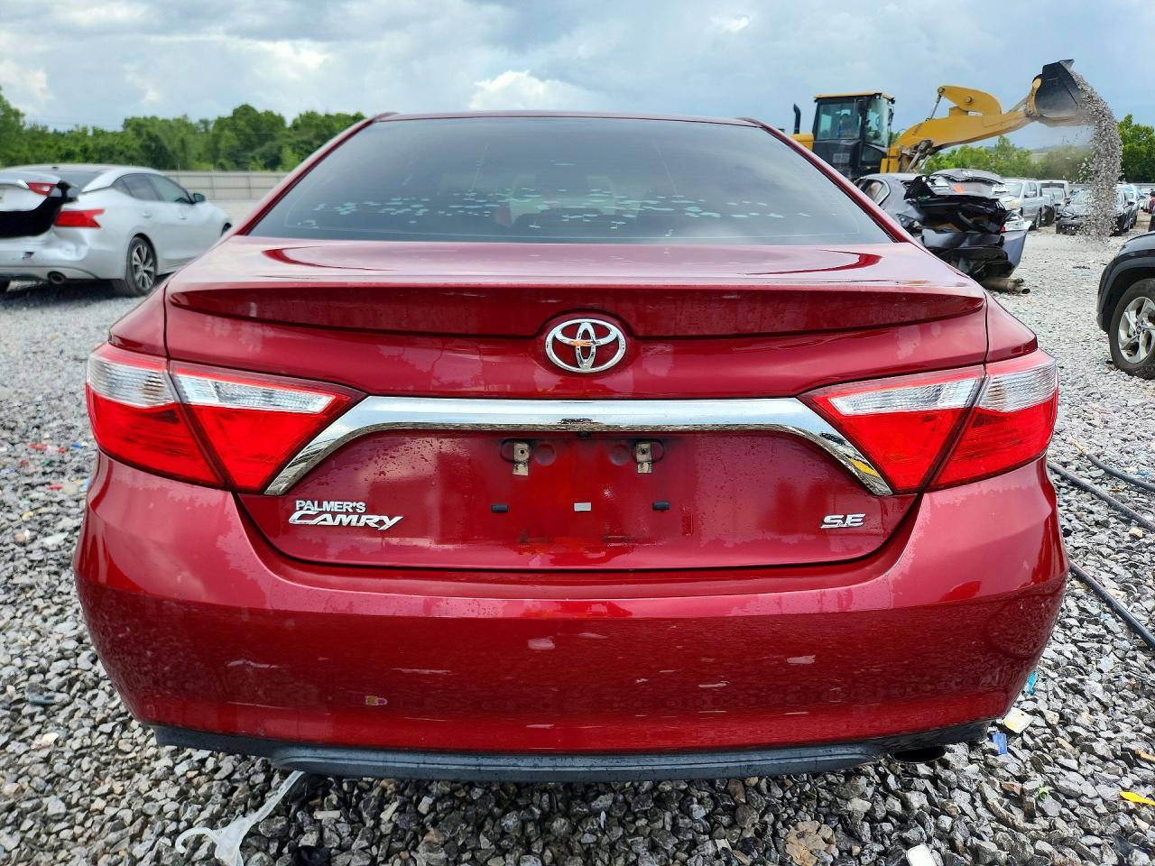 2015 Toyota Camry Se - Фото 6
