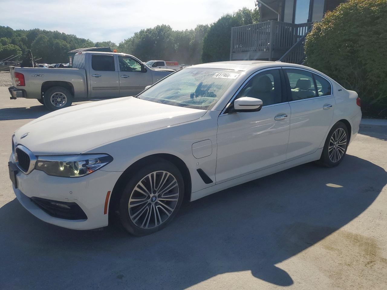 2018 BMW 530Xe