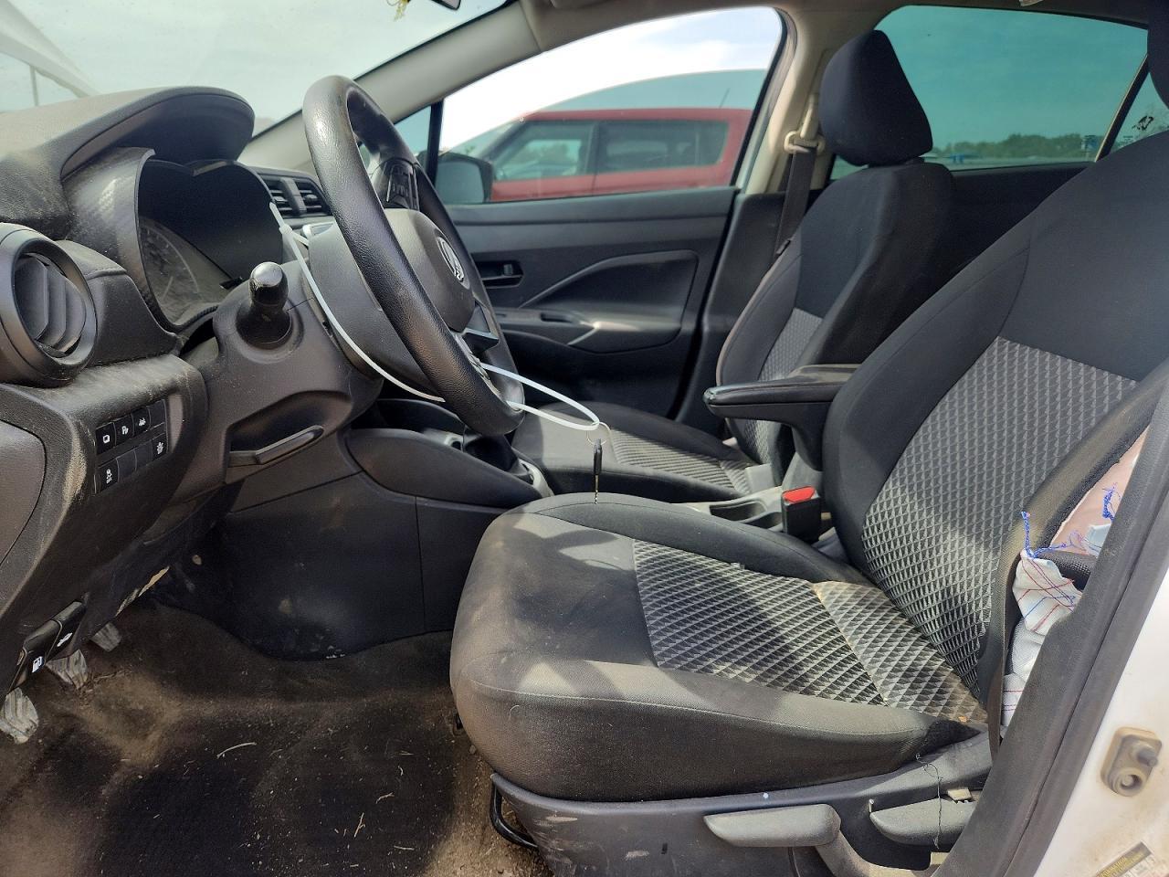 2024 Nissan Versa S - Image 7