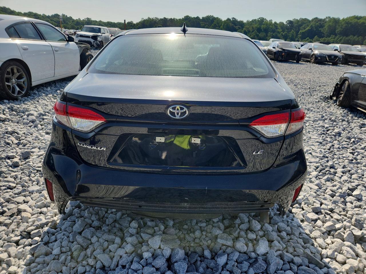2025 Toyota Corolla Le - Image 6