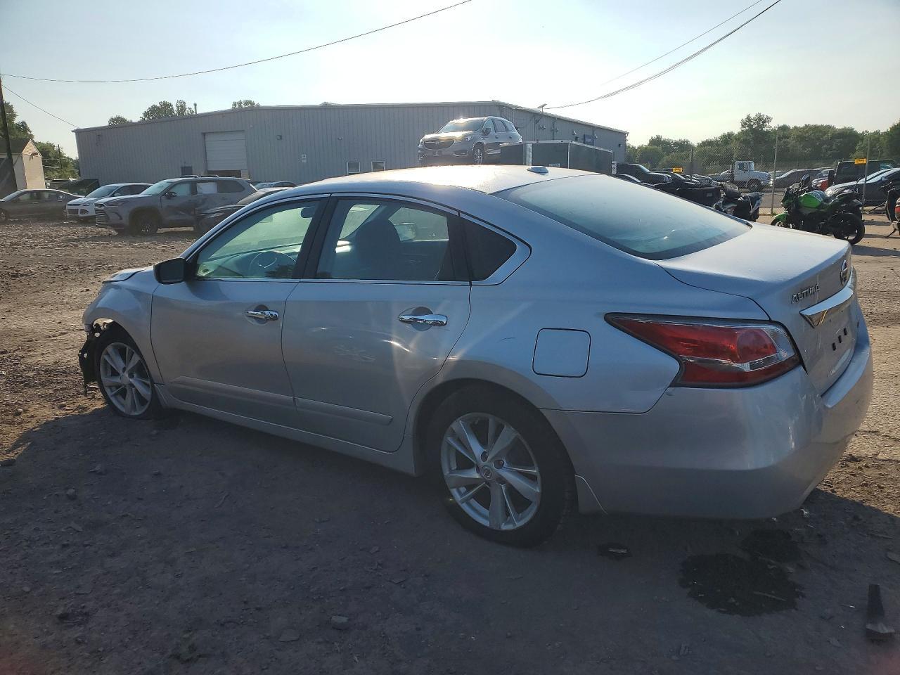 2014 Nissan Altima 2.5 Sv - Фото 2