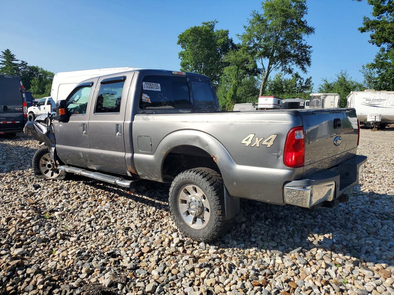 2011 Ford F350 Super Duty - Фото 2