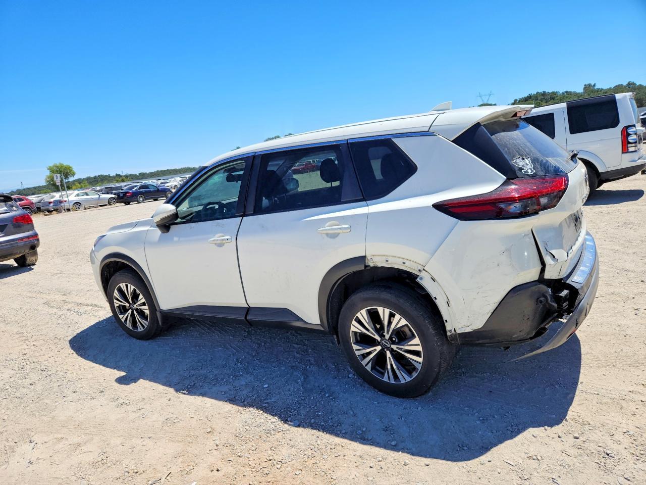 2023 Nissan Rogue Sv - Фото 2
