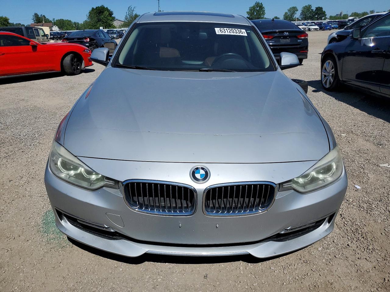 2013 BMW 328 Xi - Image 5