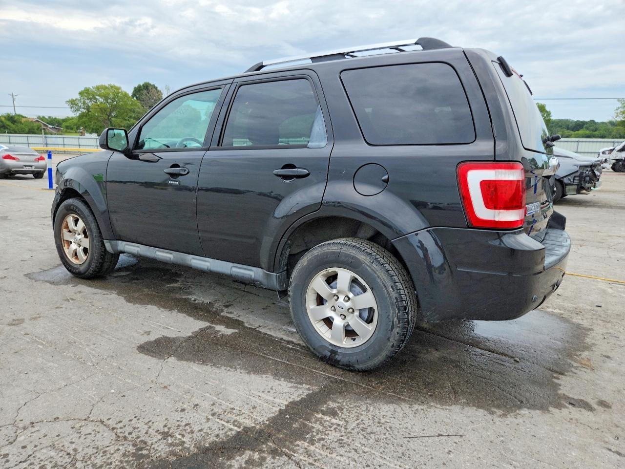2011 Ford Escape Limited - Image 2