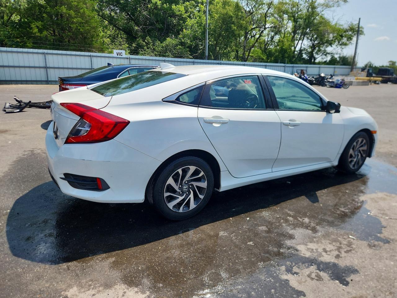 2017 Honda Civic Ex - Image 3