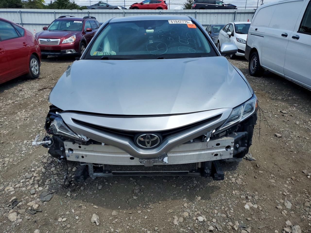 2019 Toyota Camry Se - Фото 5