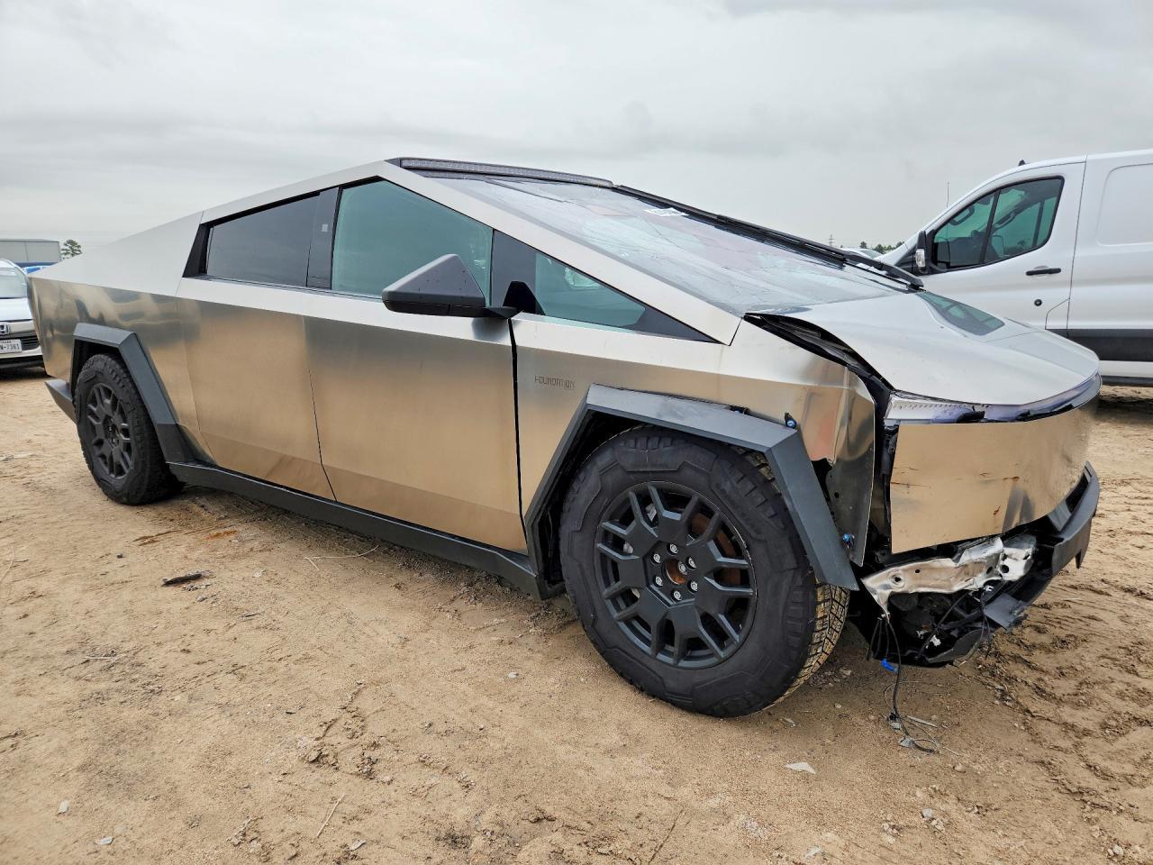2024 Tesl Cybertruck - Фото 4