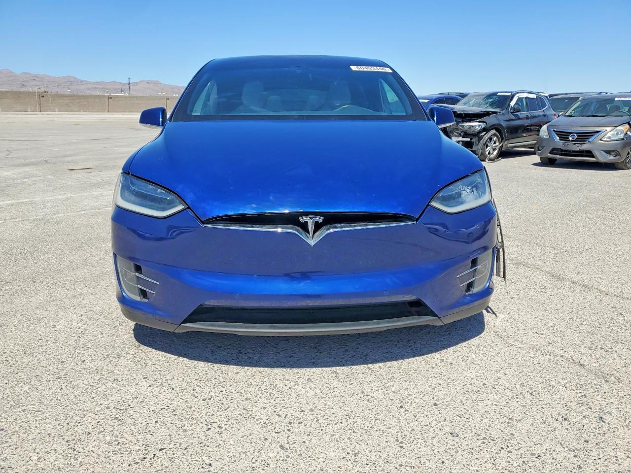 2016 Tesla Model X - Фото 5