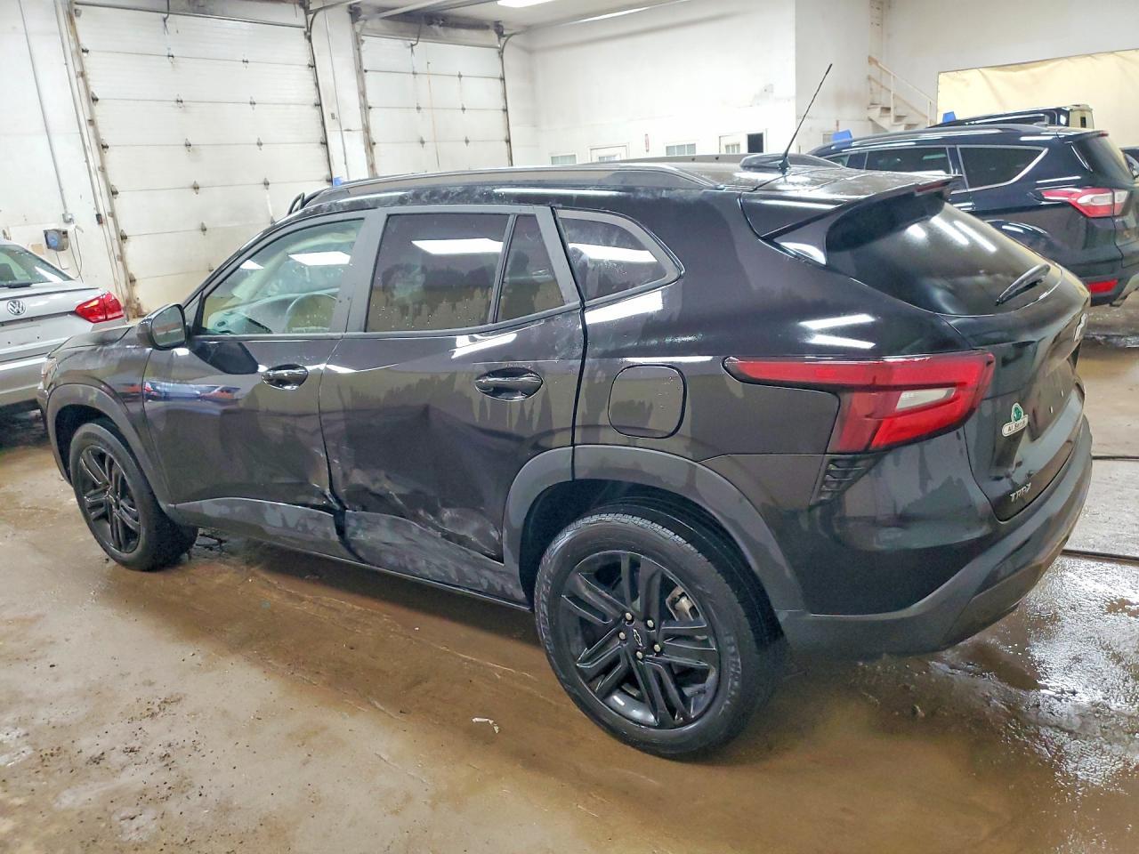 2025 Chevrolet Trax Activ - Image 2