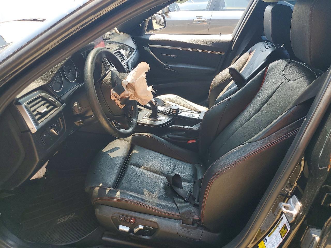 2018 BMW 330 Xi - Фото 7