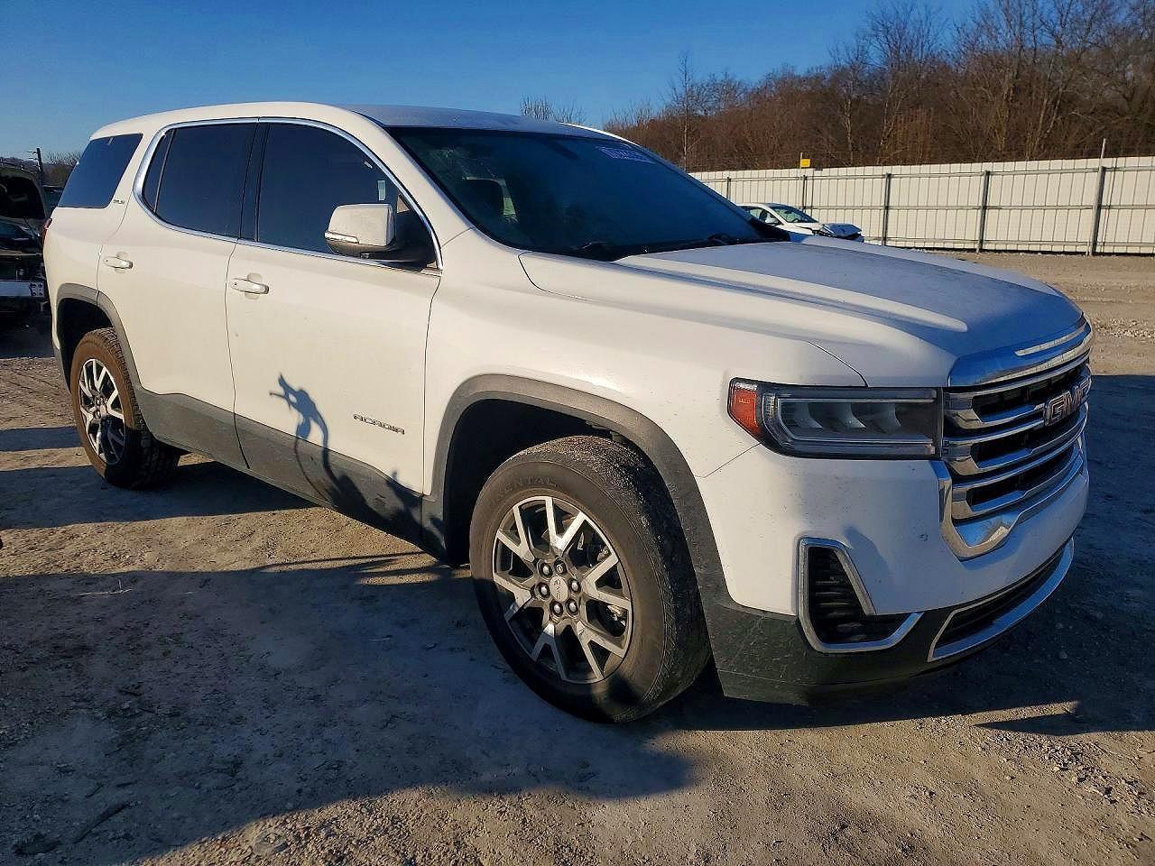 2021 GMC Acadia Sle - Image 4