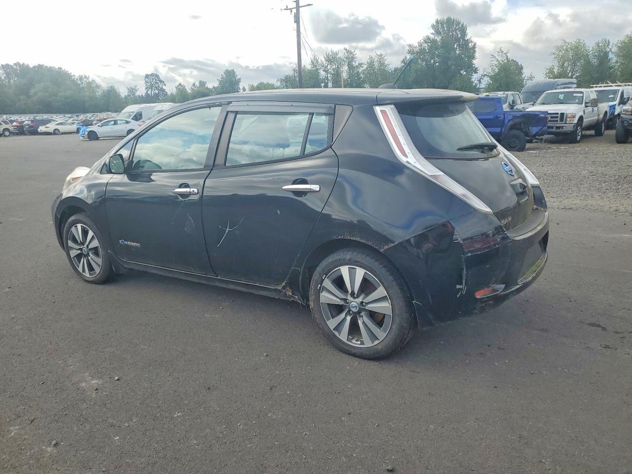2013 Nissan Leaf S - Фото 2