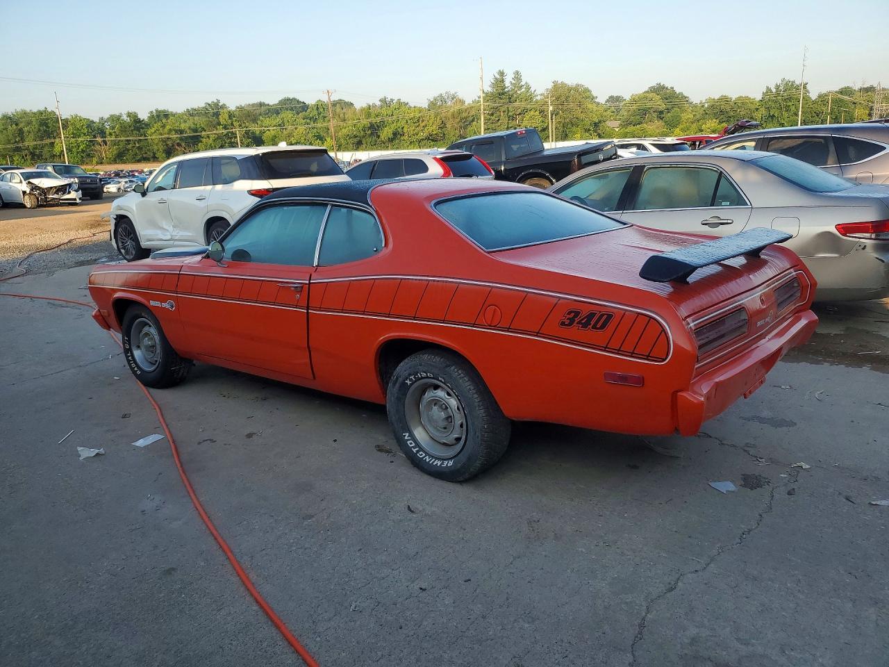 1972 Plymouth Duster - Фото 2