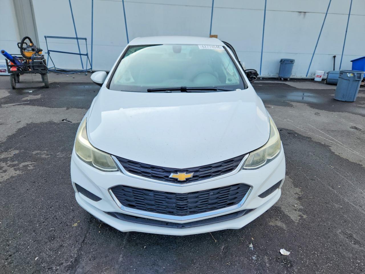 2017 Chevrolet Cruze Ls - Image 5
