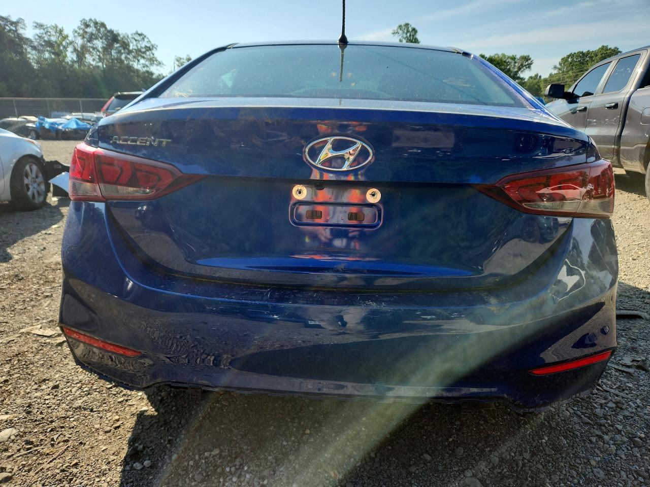 2022 Hyundai Accent Se - Image 6