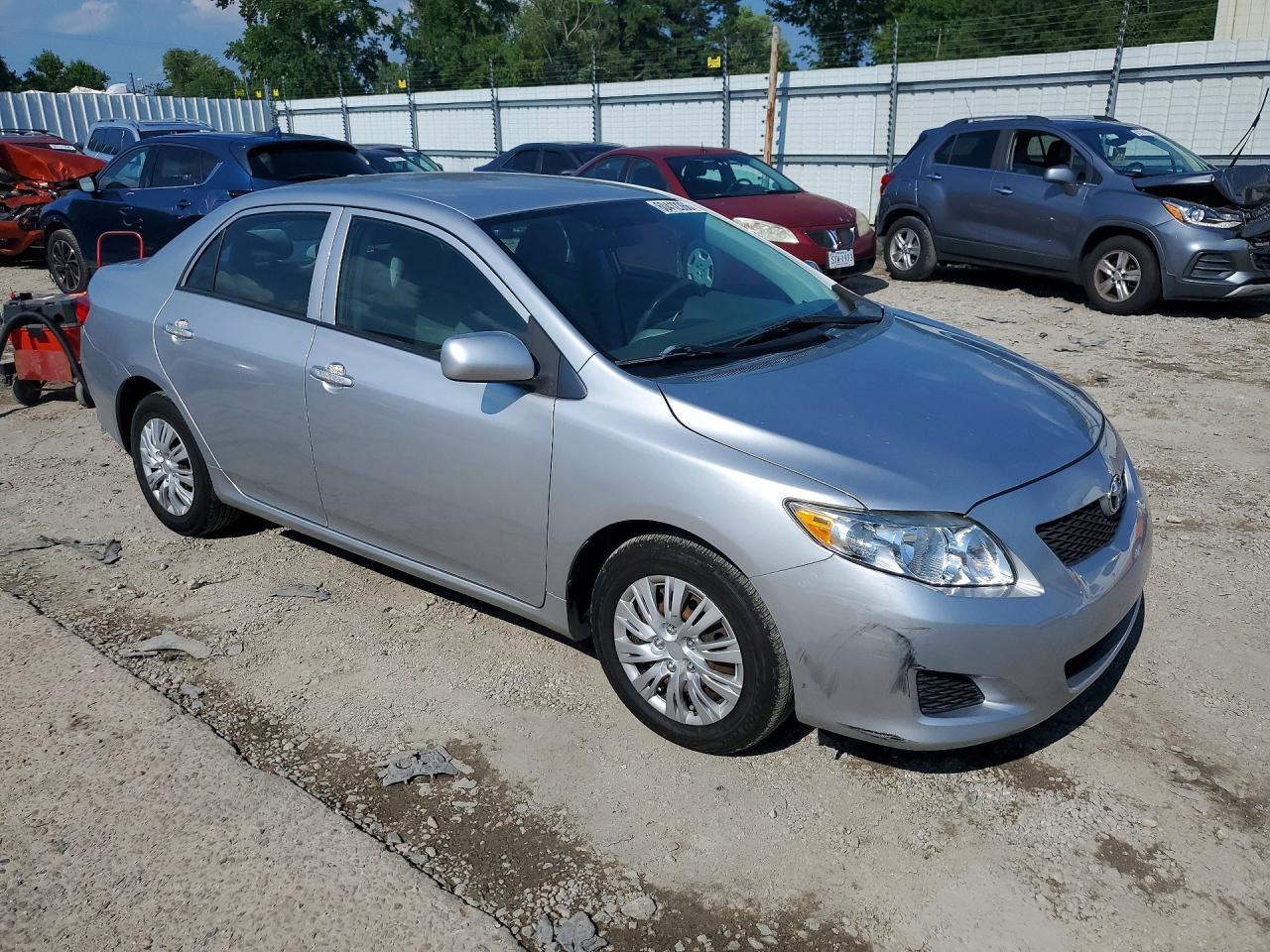 2010 Toyota Corolla Le - Фото 4