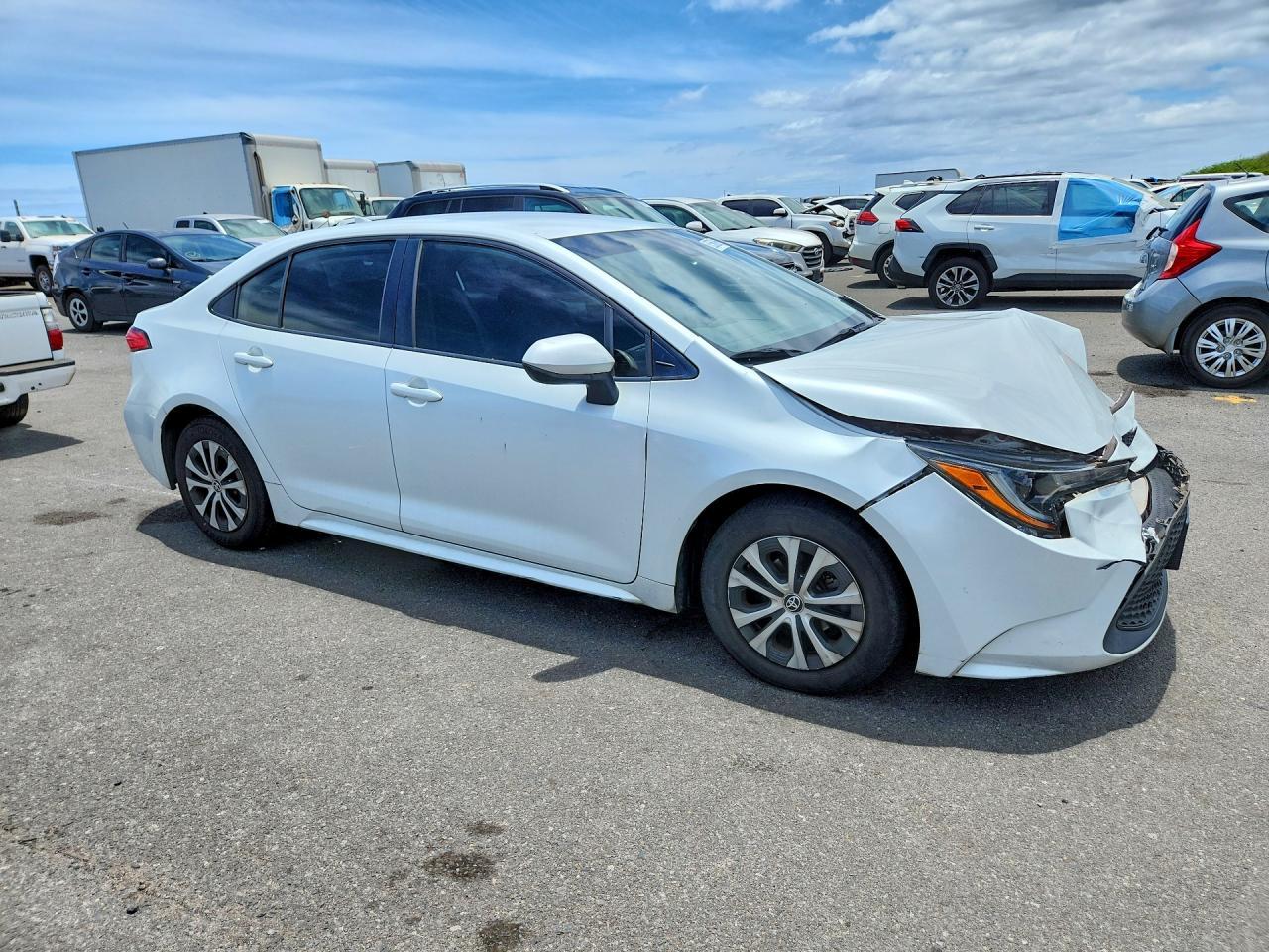 2022 Toyota Corolla Le - Фото 4