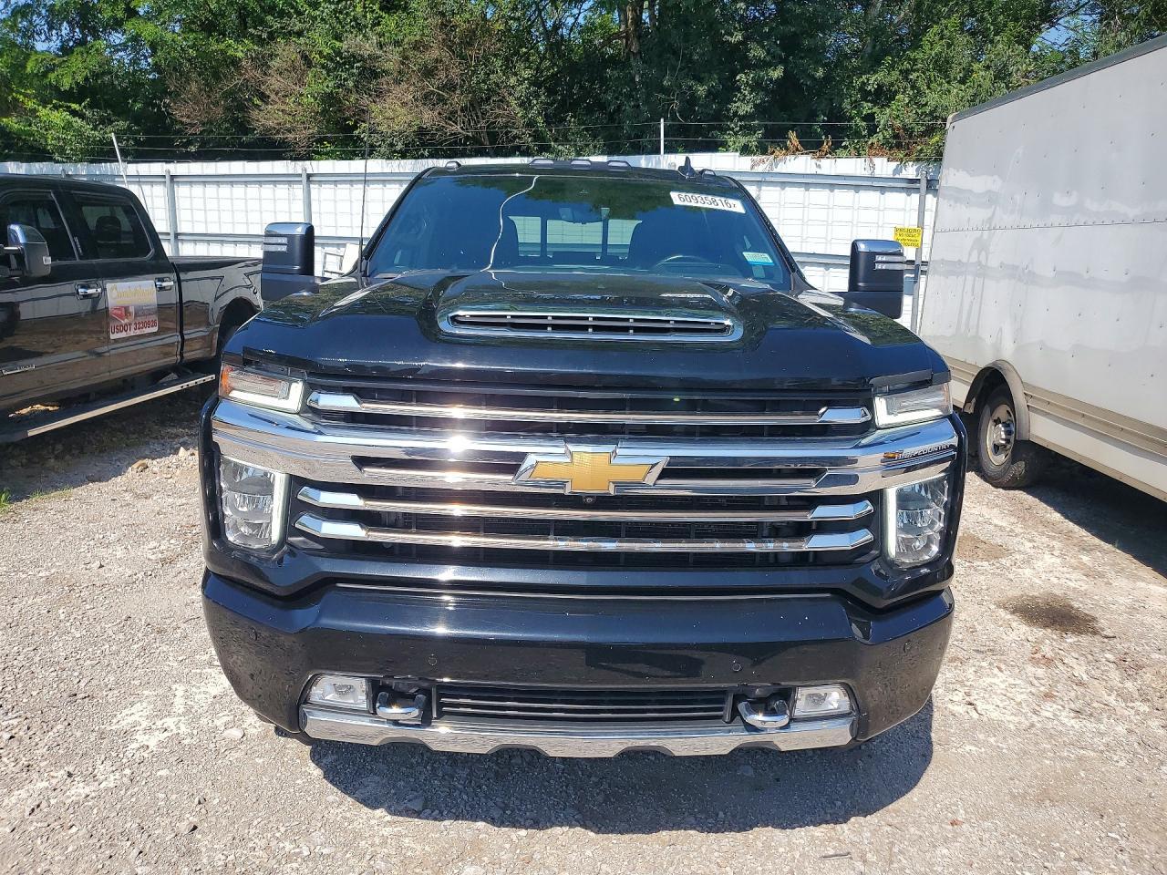 2023 Chevrolet Silverado K3500 High Country - Фото 5