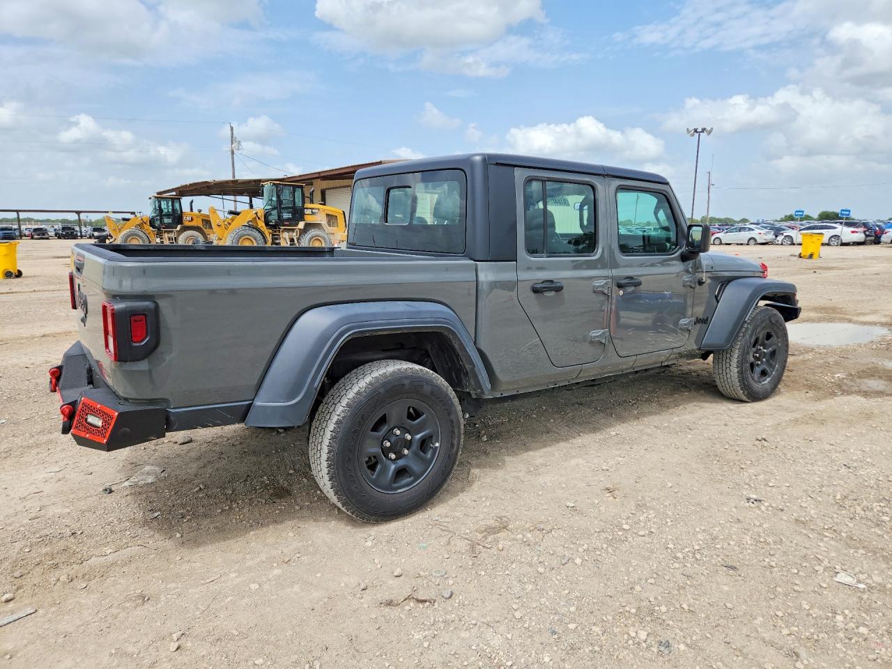 2020 Jeep Gladiator Sport - Фото 3
