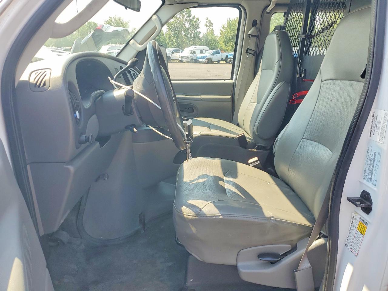 2007 Ford Econoline E350 Super Duty Van - Фото 7