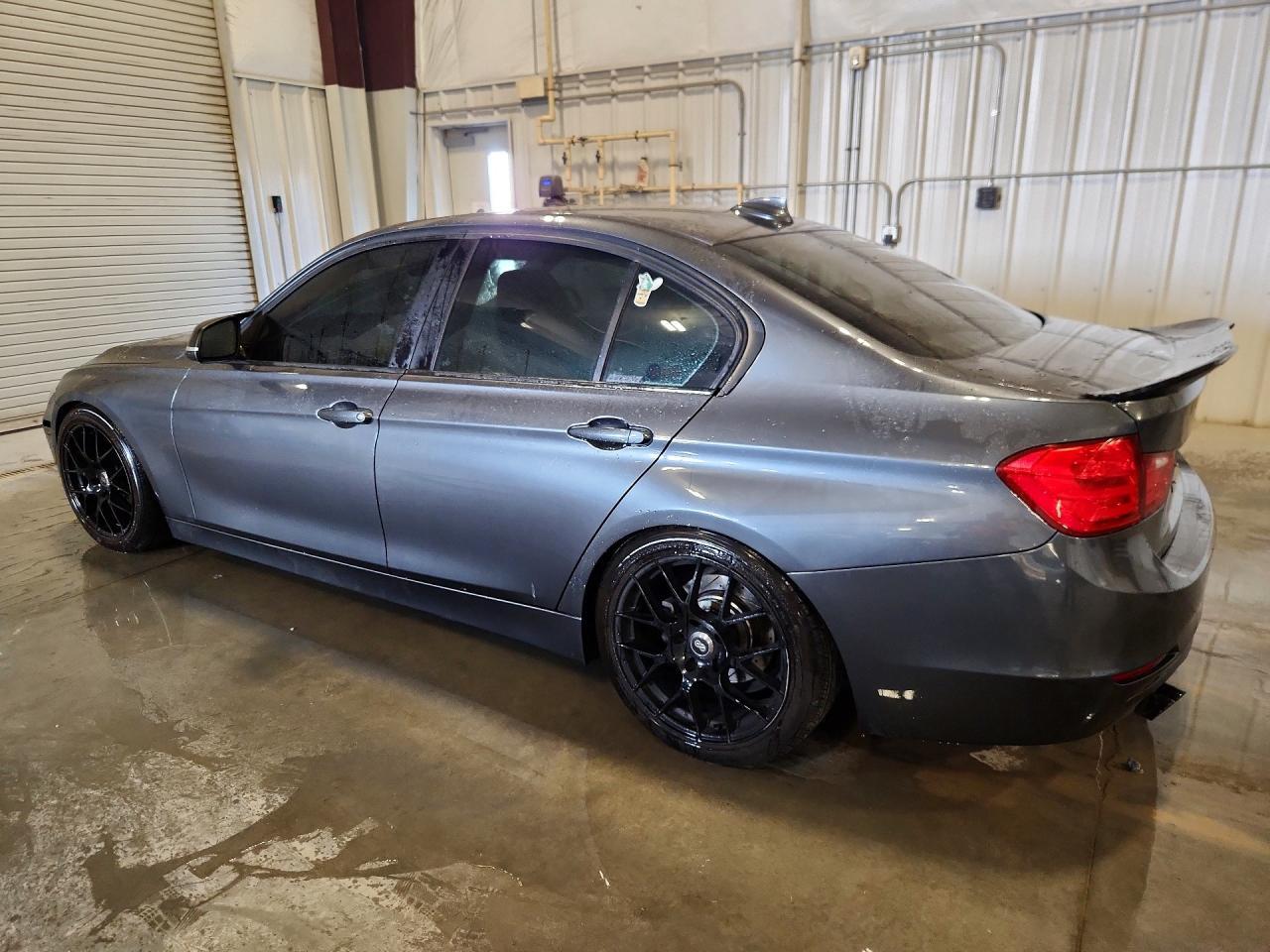 2013 BMW 328 Xi - Фото 2